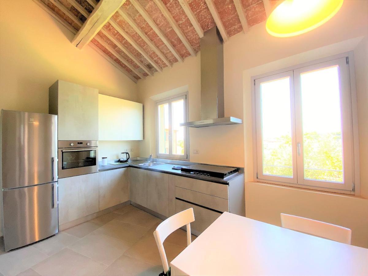 Tra Le Mura-Central Apartment In Siena Exterior photo
