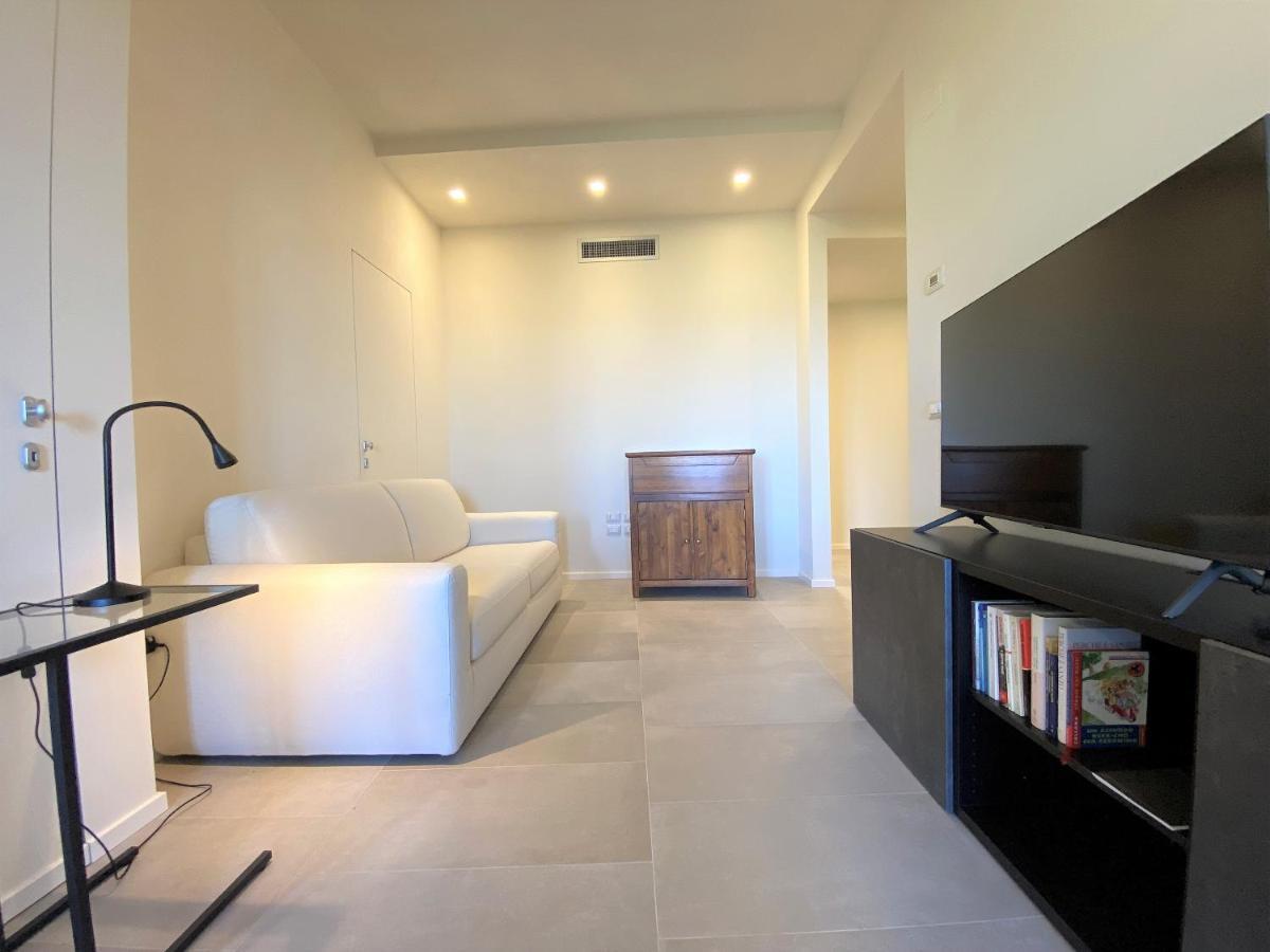 Tra Le Mura-Central Apartment In Siena Exterior photo