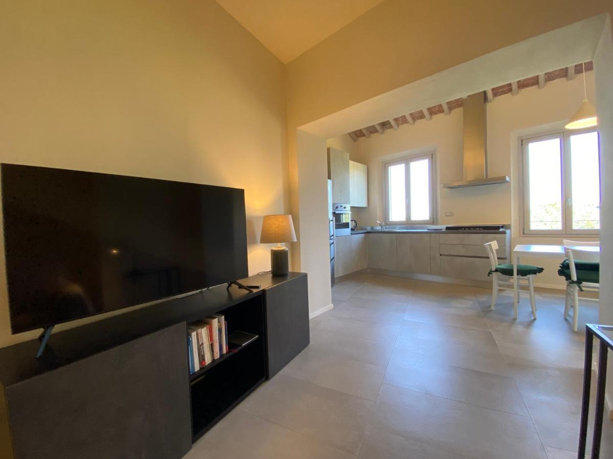 Tra Le Mura-Central Apartment In Siena Exterior photo