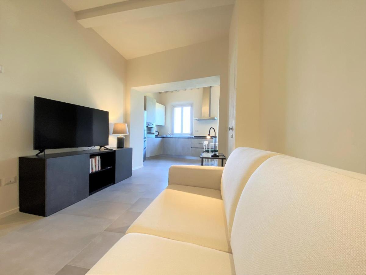 Tra Le Mura-Central Apartment In Siena Exterior photo